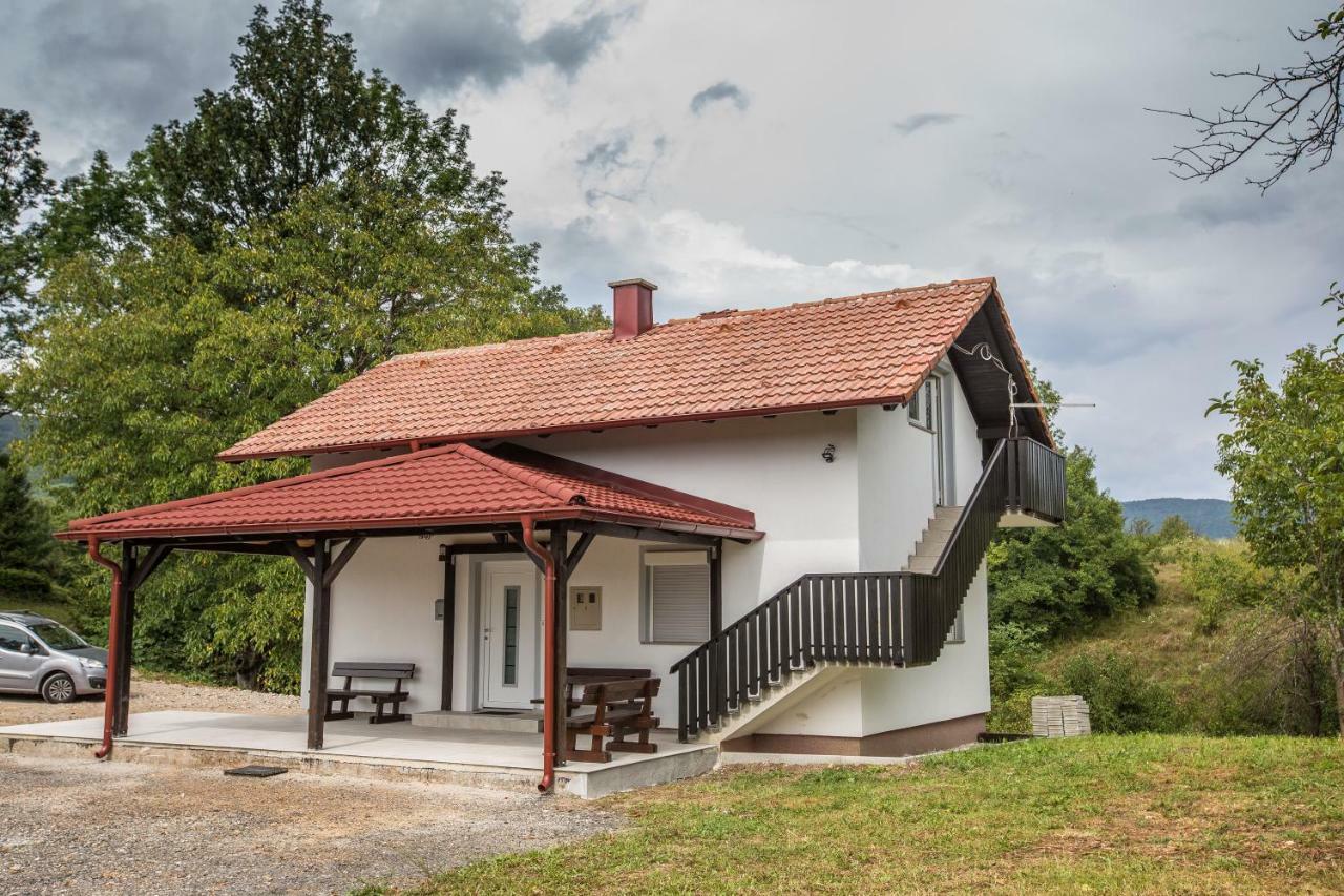 Nonci Apartment Seliste Dreznicko Exterior photo