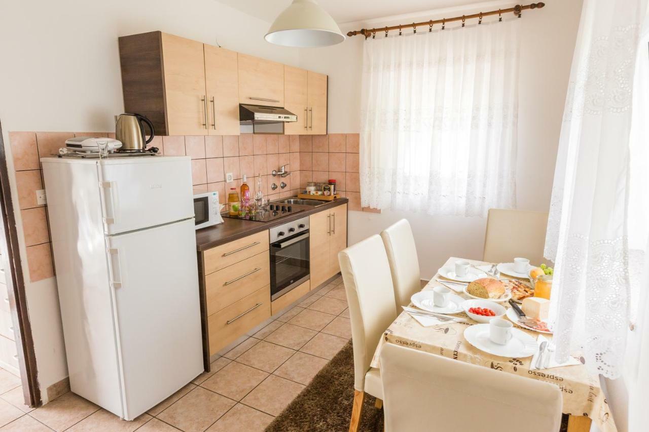 Nonci Apartment Seliste Dreznicko Exterior photo